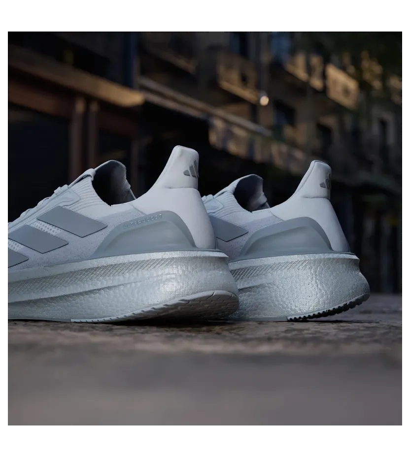 adidas-ultraboost JQ9077