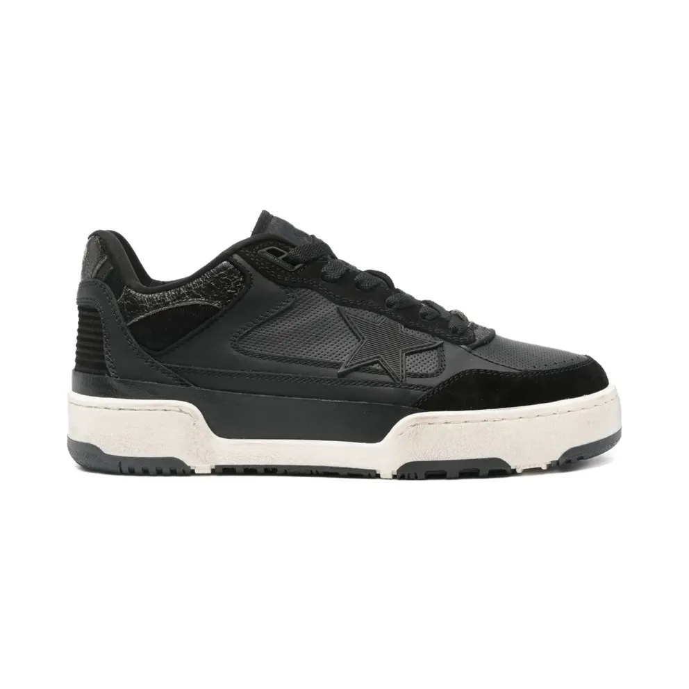 Golden Goose mit Stern-Patch – Black (GMF00630F007373)