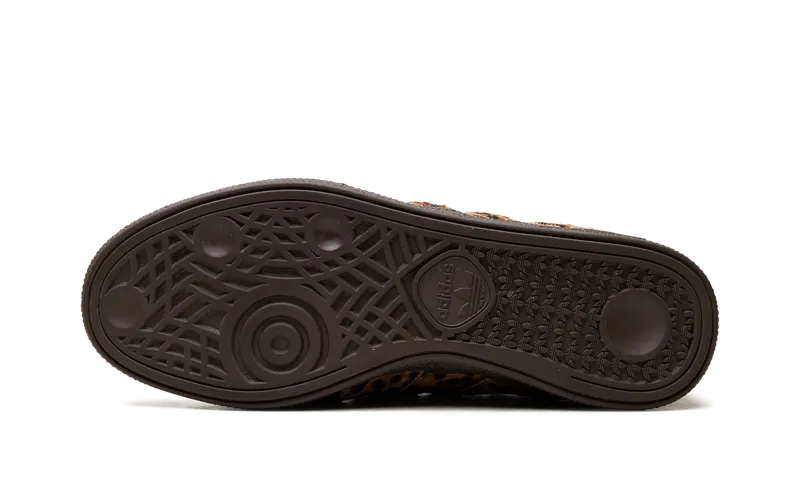 adidas Handball Spezial “Leopard” (KJ2526): luipaard-loafer met karakter (4)