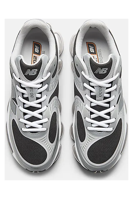 New Balance Abzorb 2000 “Silver Metallic-Faded Black”: retro-tech (3)