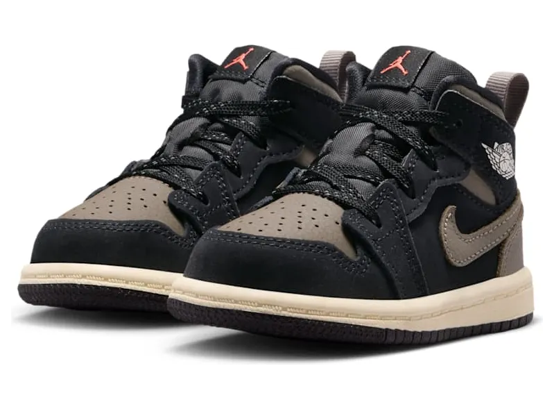 air-jordan-1 IB7054-002