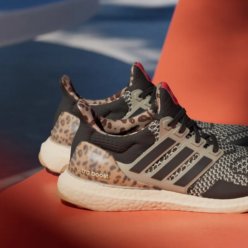 adidas Ultra Boost 1.0 Core Black Leopard (JR5844)