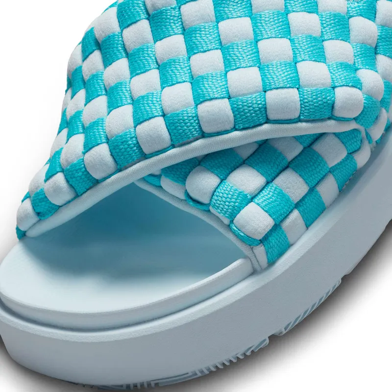 Jordan Sophia Baltic Blue White Blue Chambray (DO8863-401)