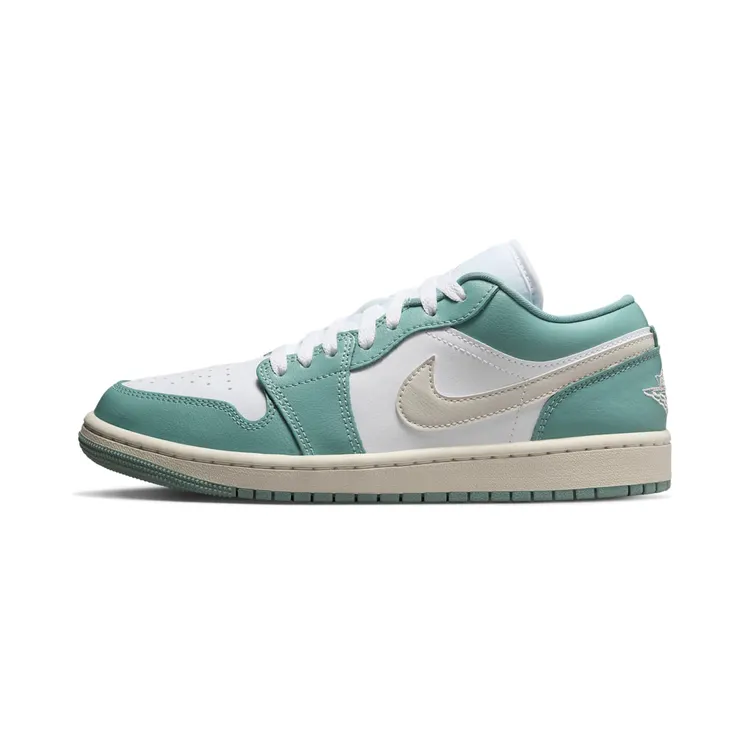 Air Jordan 1 Low “White / Cannon / Sail / Light Orewood Brown” (DC0774-138)