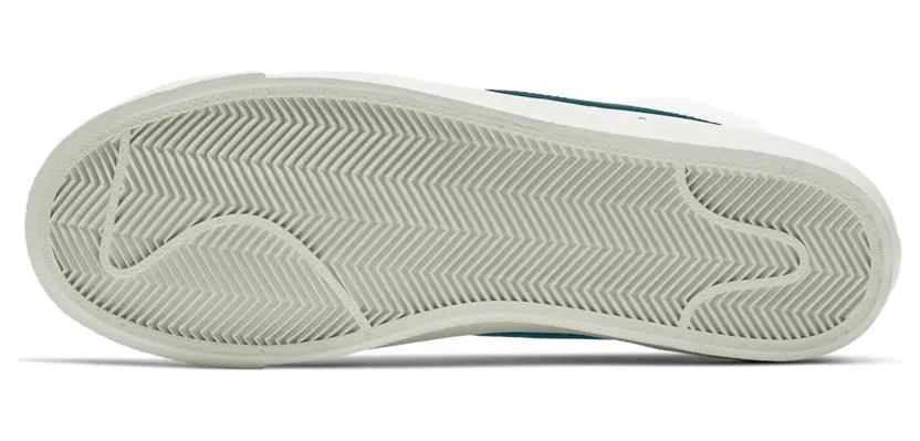 nike-blazer BQ6806-112