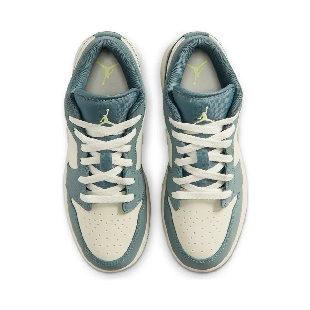Air Jordan One Low Sea Glass / Hasta / Gum Medium Brown (IB7112-001)