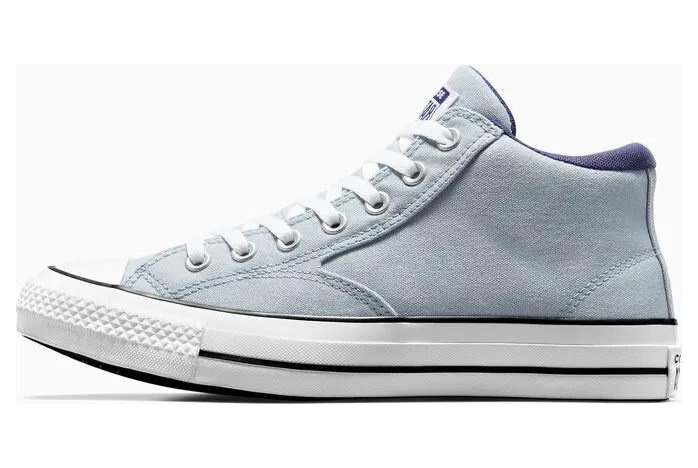 converse-chuck-taylor-all-star A04470C