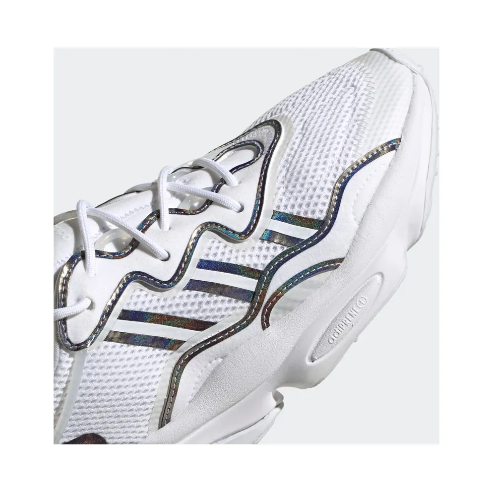 Adidas Ozweego ‘White Iridescent’ Cloud White/Cloud White/Core Black (FV9654)