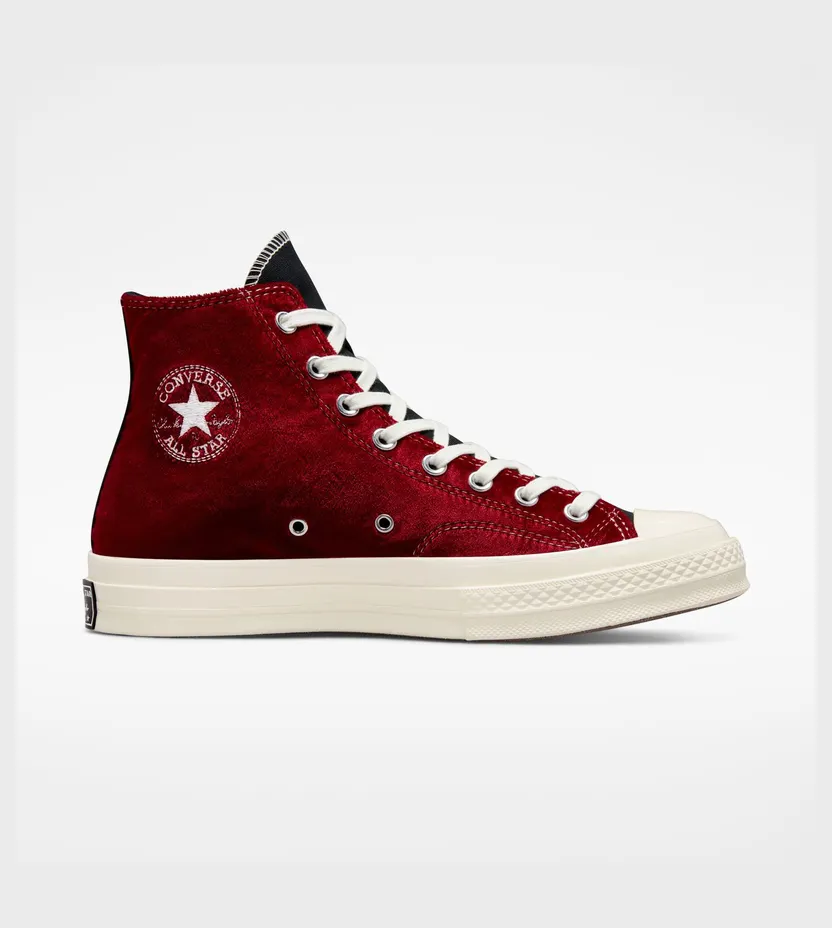 Converse Chuck 70 Beyond Retro Velvet Zwart/rood/egret (A03266C)