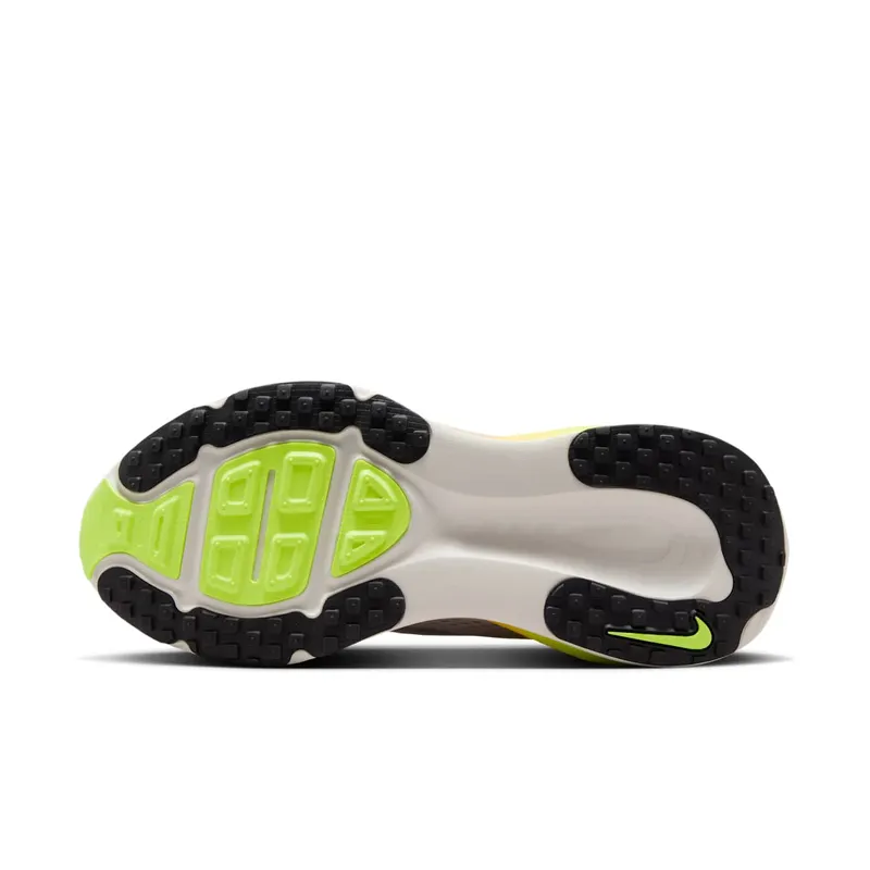 Nike Vomero 18 “Phantom Light Wild Mango Volt” (HM6804-002)