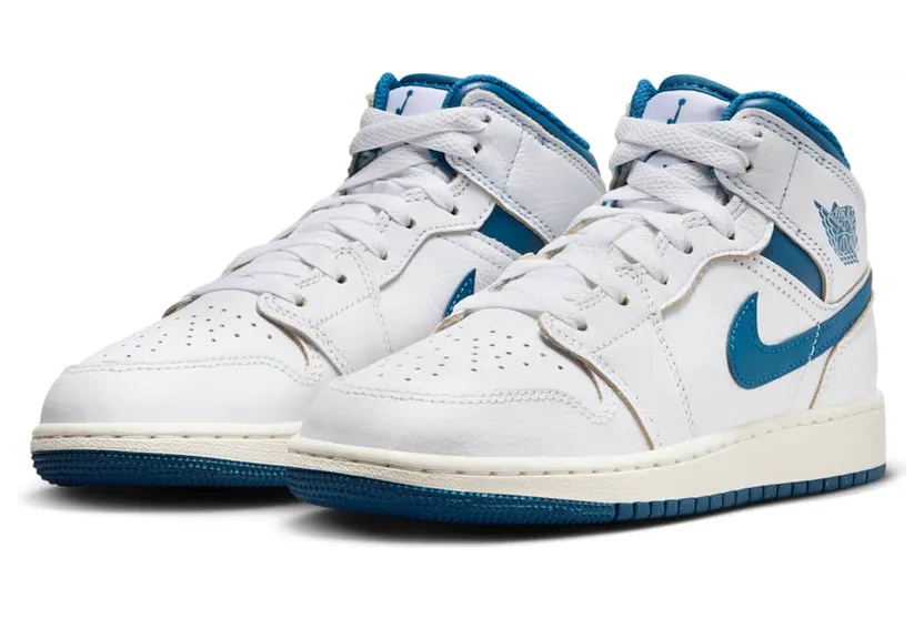 air-jordan-1 FN7432-141
