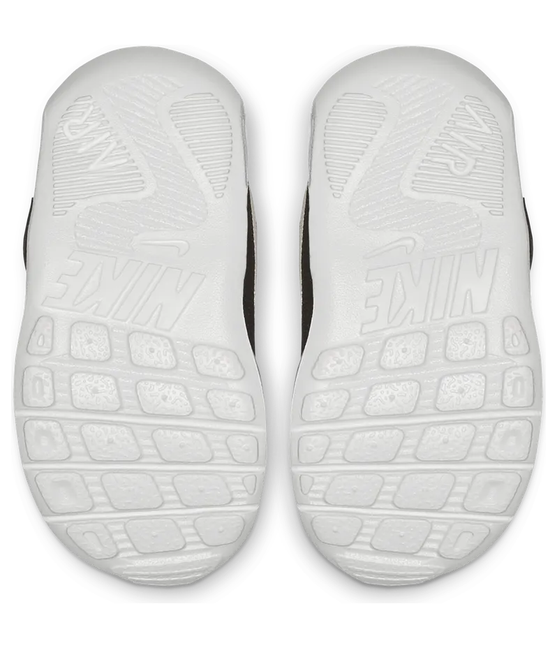 Nike Air Max Oketo Zwart (AR7421-002)