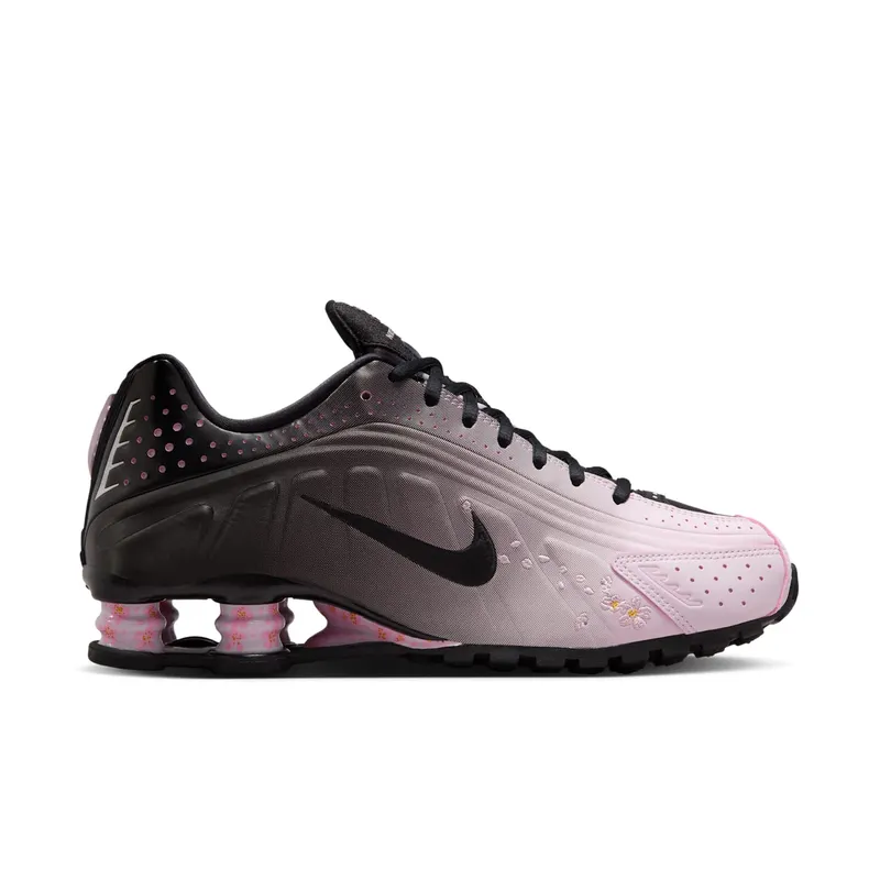 Nike Shox R4 “Sakura” (IB8872-600)