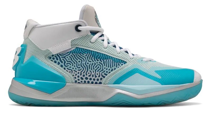 New Balance KAWHI ‘Christmas’ (BBKLSTO1)