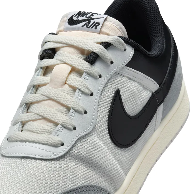 Jordan Skyline Low White Black Light Smoke Grey (IM2055-101)