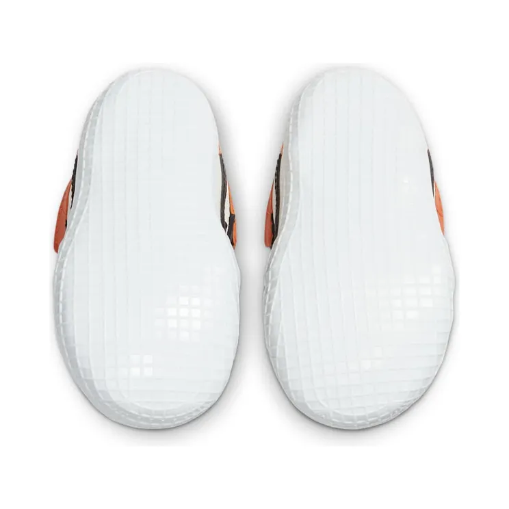 air-jordan-1 AT3745-108