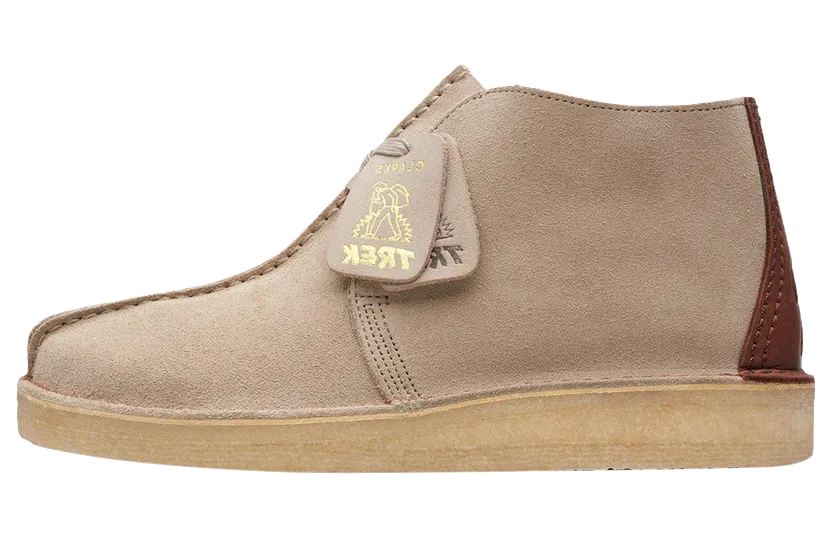 Clarks Trek Hi 50 “SAND SUEDE” (69535-261)