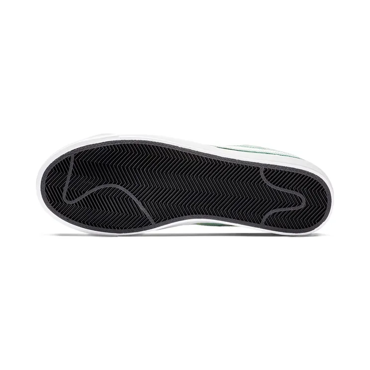 nike-blazer AT4610-300