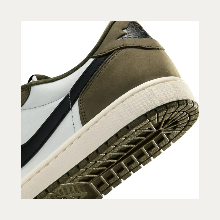 air-jordan-1 HQ6998-200