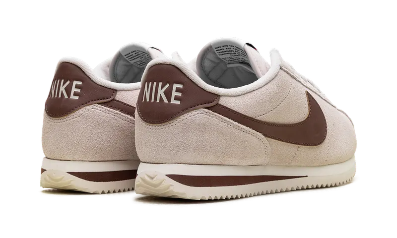 Nike Cortez “Light Orewood Brown Fauna Brown” (IB1857-100)