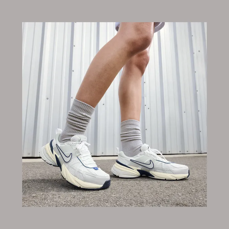 nike-v2k-run FD0736-102