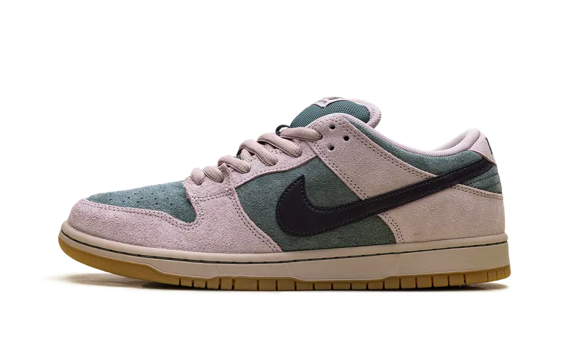 Nike SB Dunk “Mineral Slate” (HQ1625-300)