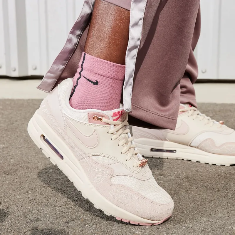 Nike Air Max 1 “Serena Williams Design Crew” (FN6941-200)
