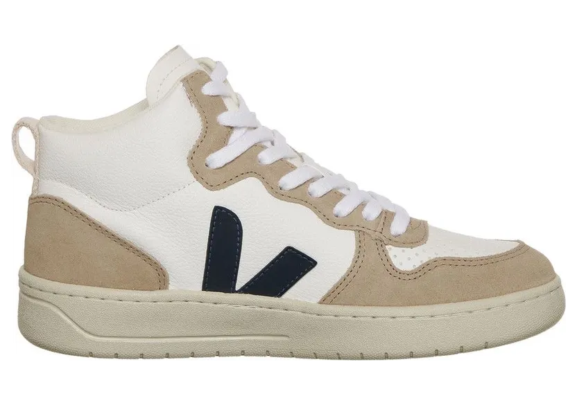 veja-sneaker VQ0503116A