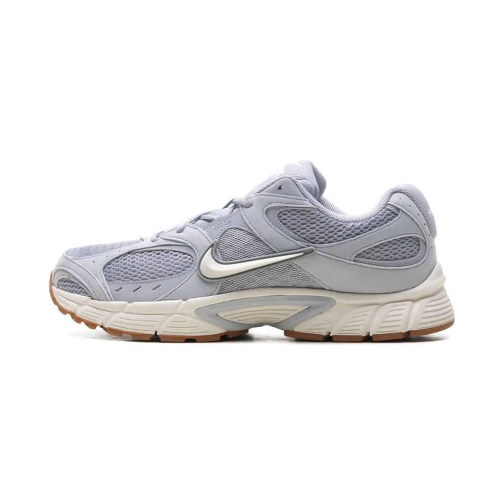 Nike V5 RNR “Wolf Grey Gum” (II6292-005)