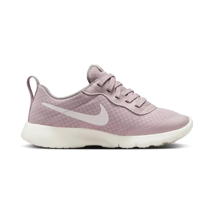 nike-tanjun DX9042-601
