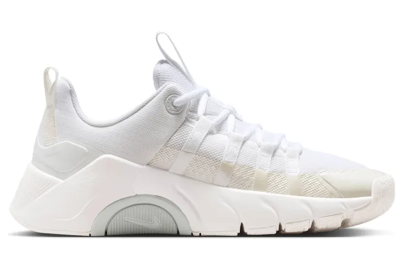 nike-metcon II7406-101