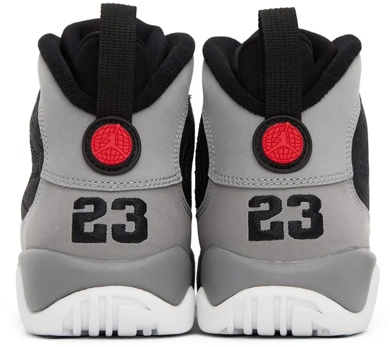 Air Jordan 9 Retro Particle Grey (GS) (302359-060)
