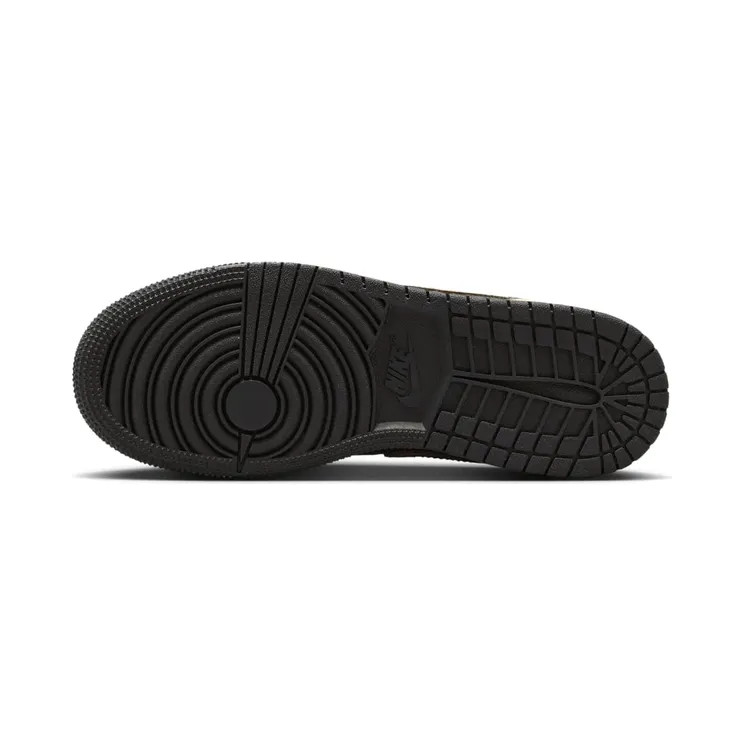 air-jordan-1 IB7053-002