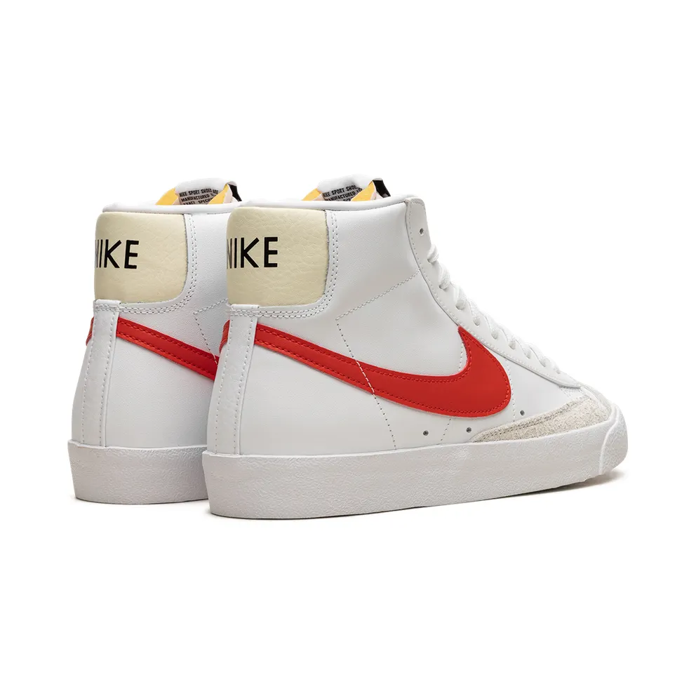 Nike Blazer Mid ’77 Vintage “White Picante Red” (BQ6806-122)