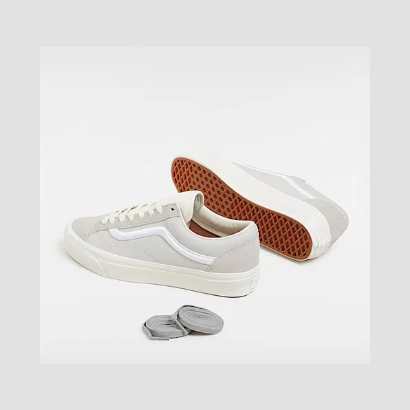 vans-style VN000CR3CPN