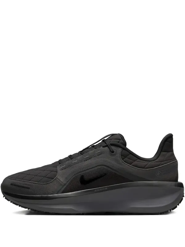 Nike Air Winflo 11 mit gestepptem Einsatz – Black (FQ1358)