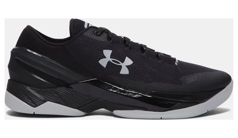UA Curry 2 Low The Essential (1264001-003)