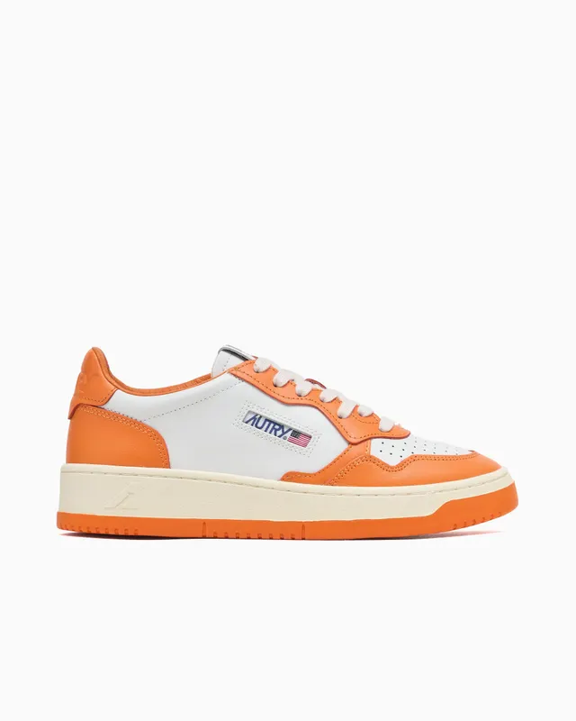Autry Medalist Low Orange (AULWWB66)