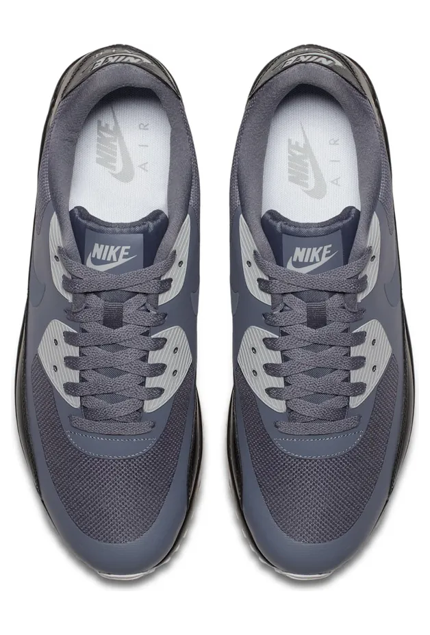 nike-air-max 875695-012