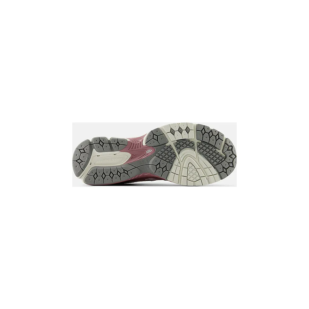 New Balance 860v2 “Northern Lights Pack Rosewood” (ML860CC2)