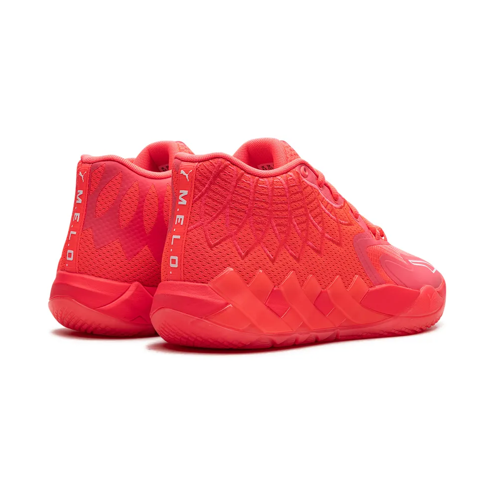 Puma MB.01 “Breast Cancer Awareness” (376848-01)