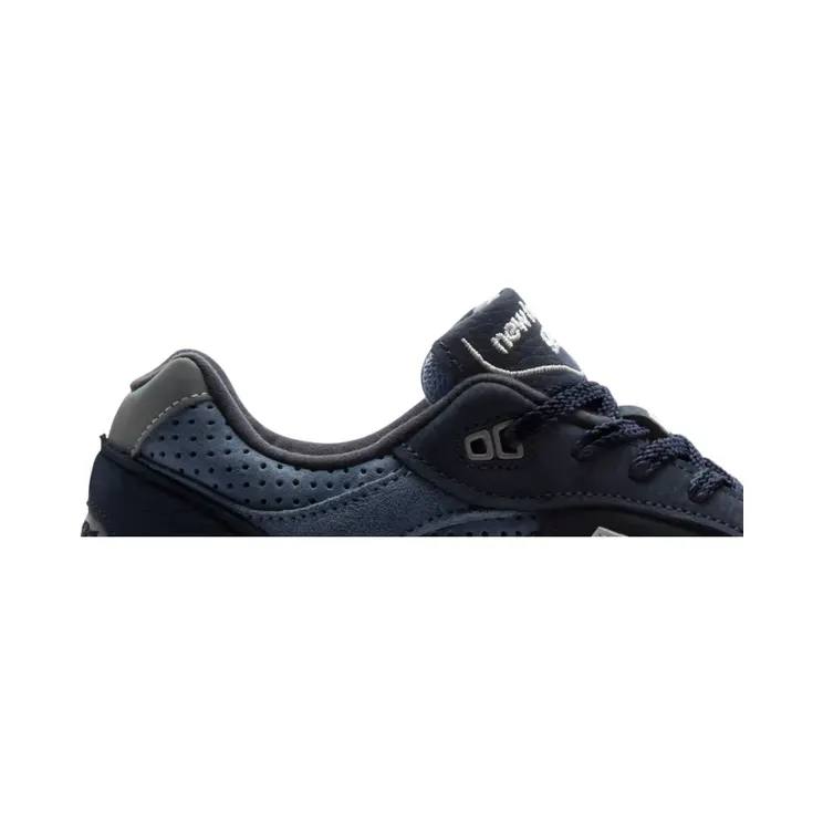 New Balance 991 Navy Grey