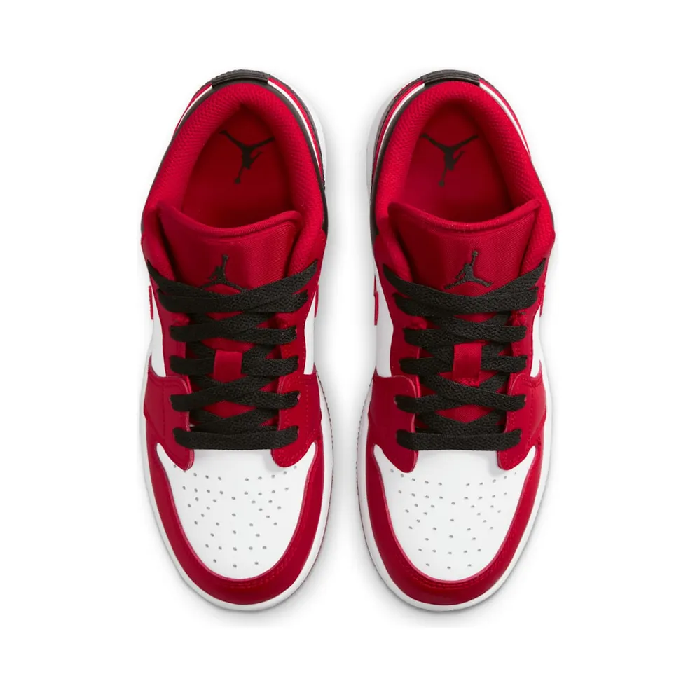 Jordan 1 Low Bulls – GS “Black / Red / White” (553560-163)