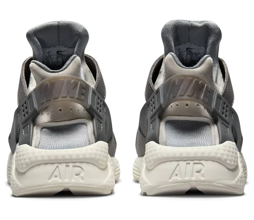 nike-air-huarache FB8988-001