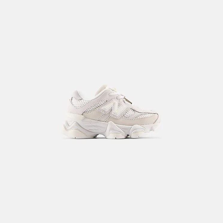NEW BALANCE 9060 LACE “ANGORA / SEA SALT” (IV9060ER)