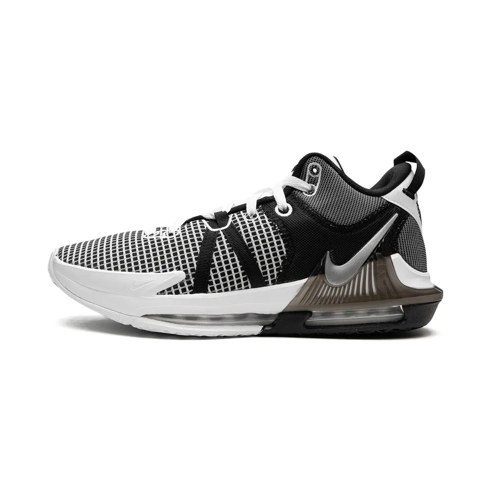 Nike LeBron Witness VII “Metallic Silver” (DM1123-100)