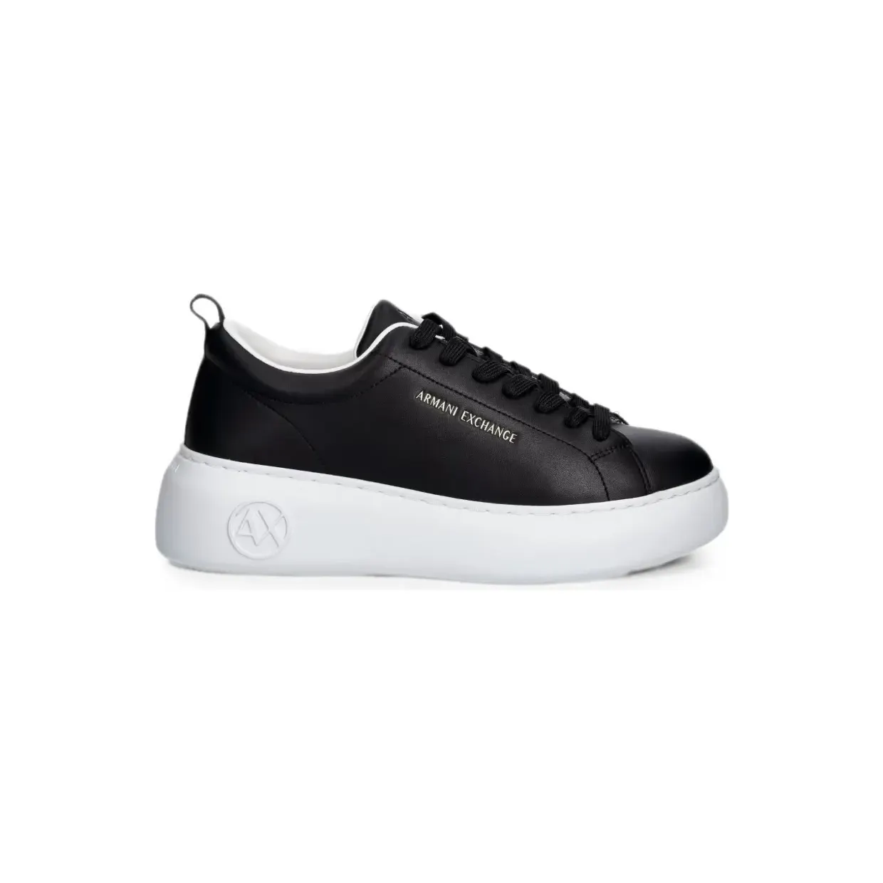 Armani Exchange mit Plateausohle “Black” (XW002790AF11912)
