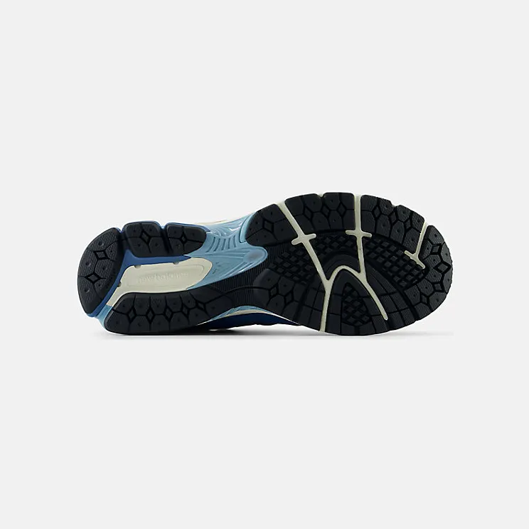 new-balance-2002r M2002RFE