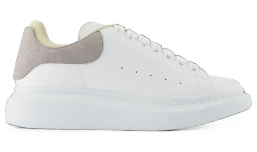 Alexander McQueen Low-top leren sneakers – Wit (705060WIAKP)