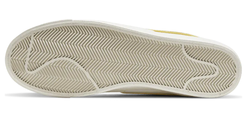 nike-blazer DD9239-100